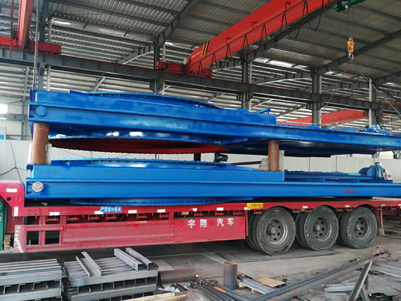 擋板門出貨，發(fā)往廣東